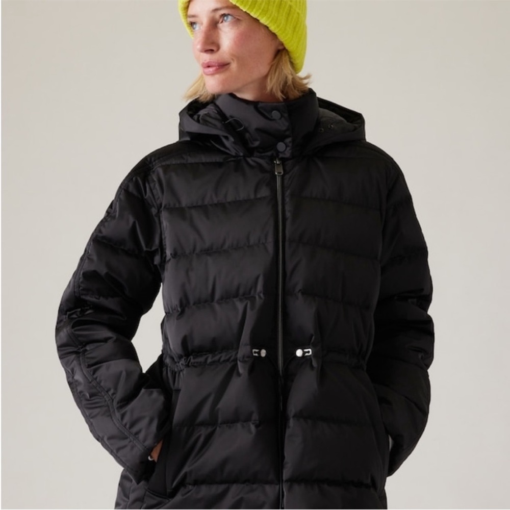 Athleta Black Pursuit Sateen Down Puffer Medium Tall Euc